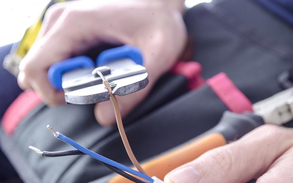 électricien urgent Issou